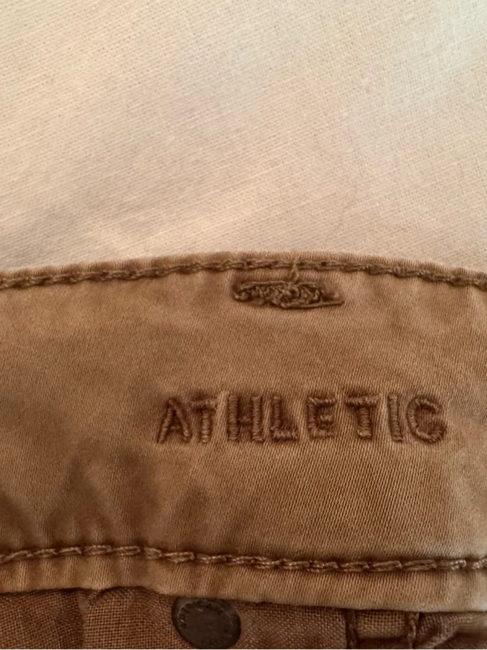 American Eagle Outfitters Men's Chinos in Tan - Picture 5 of 5
